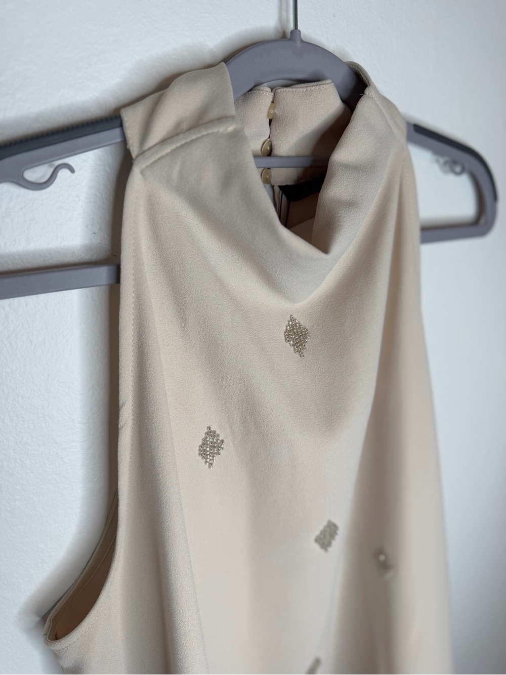 NWT Zara Cream Beaded High Neck Sleeveless Top XL - Picture 5 of 9